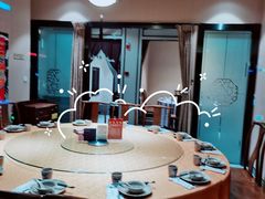 包厢-大城小院饭店(博隆广场虹桥店)