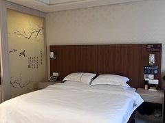 -清水湾酒店(深圳横岗塘坑地铁站店)