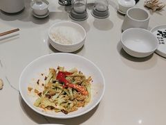 -渔语鱼酸菜鱼新川菜(来福士店)