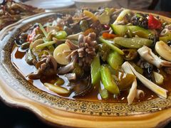 -老来福·非遗酸汤兔(凯旋路店)