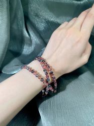 -灵彩珠宝(朗香街店)