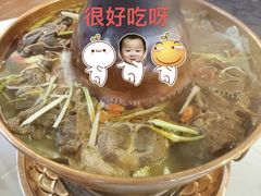 老北京羊蝎子铜锅-阿郎龙虾烧烤海鲜馆(苏河融景店)