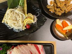 -湊湊火锅·茶憩(杭州湖滨银泰in77店)
