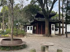 -汇龙潭