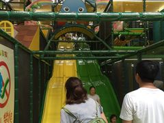 -蒙特利亲子乐园