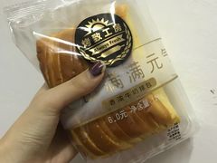 -全家便利店(杭州龙翔桥地铁站店)