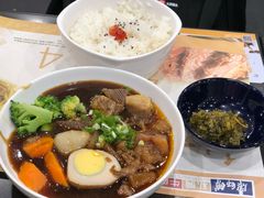 -康师傅私房牛肉面(马泉营奥莱店)