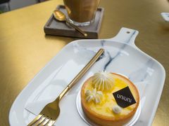 -UNI UNI(环亚凯瑟琳店)