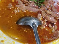 自制不老牛肉汤锅-付掌柜在成都·热炒砂锅集(金禾店)