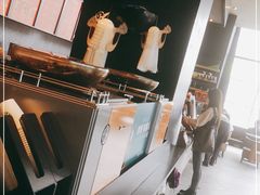 -星巴克(七宝领展广场1F店)