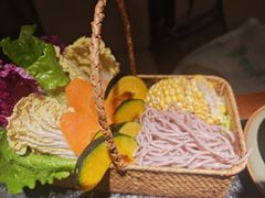 -菌自由丨野生菌火锅特色庭院餐厅(丽江古城店)