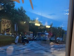 -必胜客(港城新天地店)