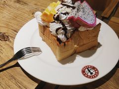 -魔方城市书房(中街益田店)