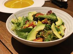 经典牛油果沙拉-一棵树·意大利西餐厅One Tree(新城店)