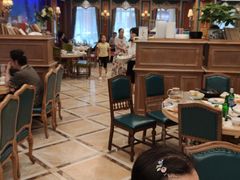大堂-品海楼·大连海胆锅贴馆(东港店)