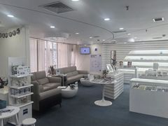 -优视力蔡司眼镜验配中心(越秀城市广场奥莱店)