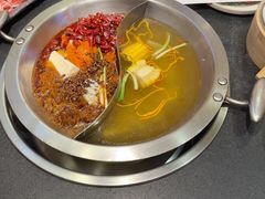 -沸炉重庆老火锅(军事博物馆店)