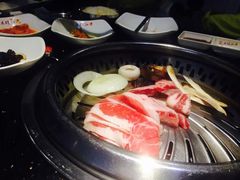-木槿花韩式炭烤·熟成肉工坊(孙文东路店)