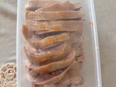 -狗撵鸭(泰山公寓店)