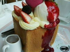 -Dazzling Cafe 蜜糖吐司专卖店