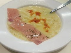 -谭仔云南米线(粉岭车站路店)