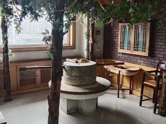 -南磨房食府(燕莎奥特莱斯购物中心店)