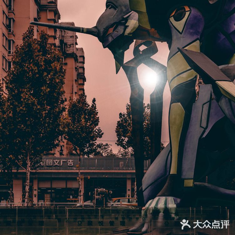上海景点攻略⑤全球最大的EVA初号机雕塑就在上海！