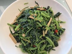 -泓历皇朝酒店(东亭店)