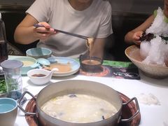 -洪氏嗨捞·猪肚鸡火锅(阳光天地店)