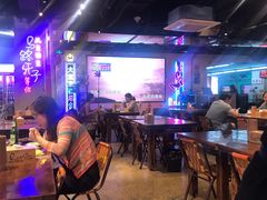 大堂-马路牙子地桌烤肉(工体店)