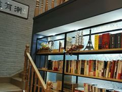 面包甜点陈列柜-潮有信餐厅(碧桂园十里金滩店)
