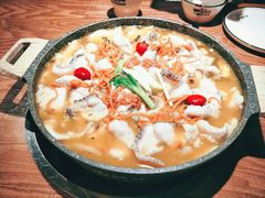 -山城外·非遗酸菜鱼(财富中心店)