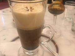 萨赫咖啡-Cafe Sacher(WIEN)