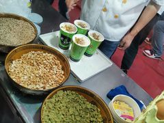 -清真老马家国华牛奶鸡蛋醪糟(正宁路店)