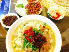 -一间楼牛羊肉泡馍馆(东一路店)