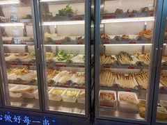-巷子里头麻辣烫火锅串串(温江店)