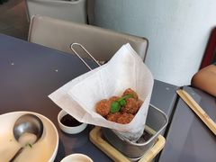 老北京干炸丸子-小大董·烤鸭(观景餐厅·南京西路店)