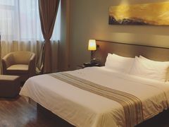 -如家精选酒店(苏州火车站万达广场地铁站店)