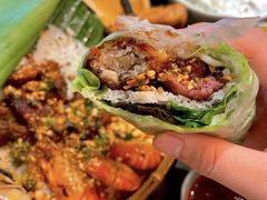 -大头虾越式风味餐厅(光明广场店)