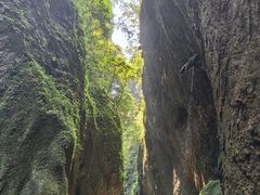 -龙水峡地缝景区