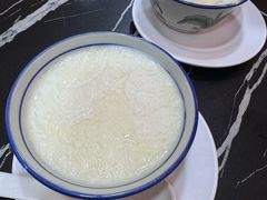 双皮奶-水牛奶皇后糖水铺