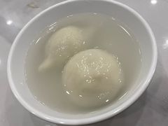 -老西白点心店
