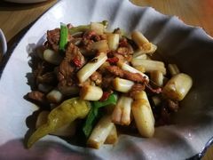 藕尖小炒肉-万景饭店·鱼街农家菜