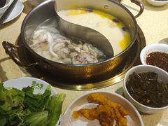 -煲大王老砂锅猪肚鸡(泊富ICITY店)