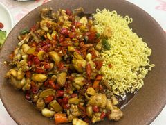 -堂瓦里·33年传统赣菜(第一街区店)