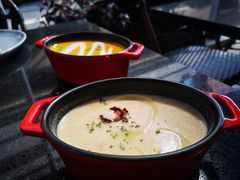 牛肝菌蘑菇浓汤-CRAZYONES西班牙海鲜饭(上海美罗城店)
