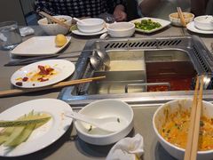 -海底捞火锅(杭州滨江九宜城店)
