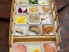 -香麒园·过桥米线·南湖雅宴