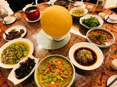 -万重锦·人文川菜馆(骡马市店)