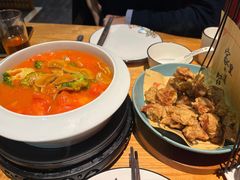 西红柿口蘑煮西兰花-壹零捌道·北京烤鸭(车公庄店)